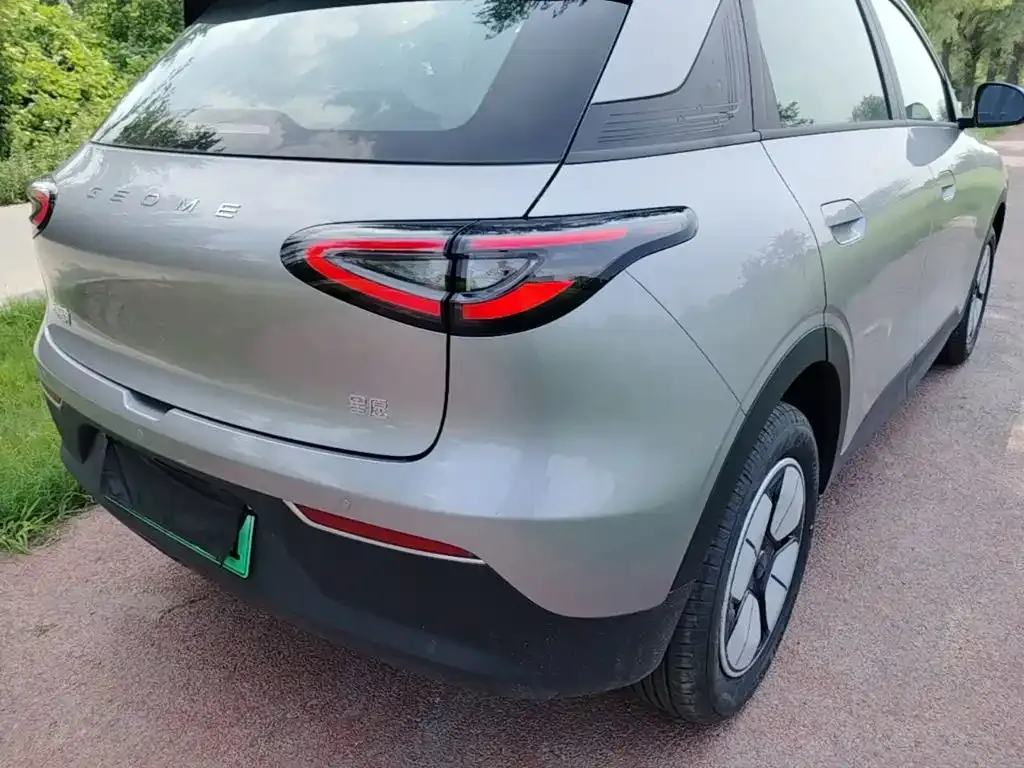 Geely Starburst — фото 10