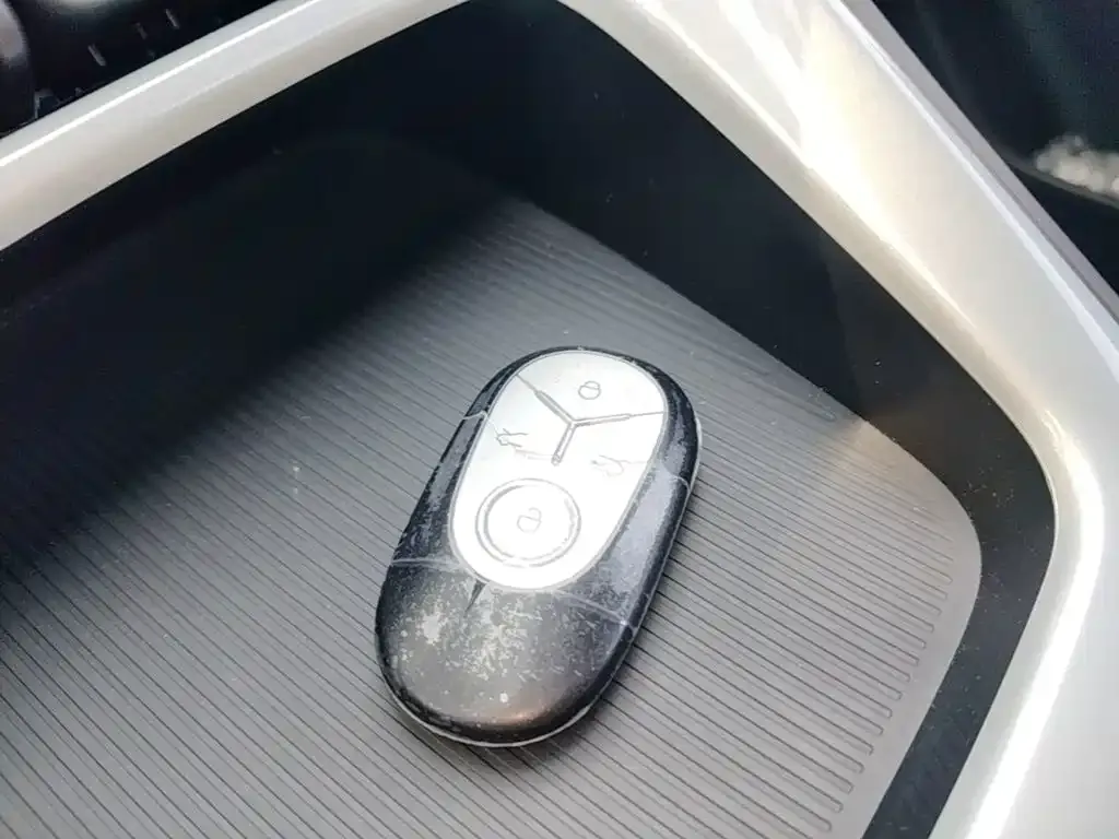 Geely Starburst — фото 2