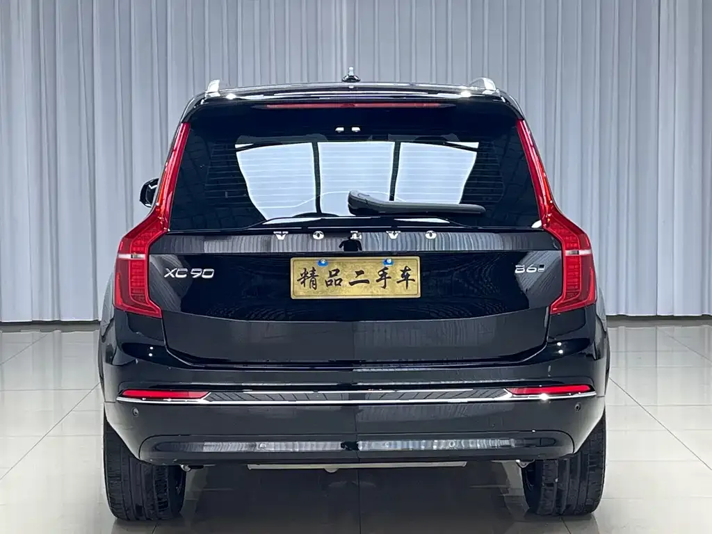 Volvo XC90 — фото 3
