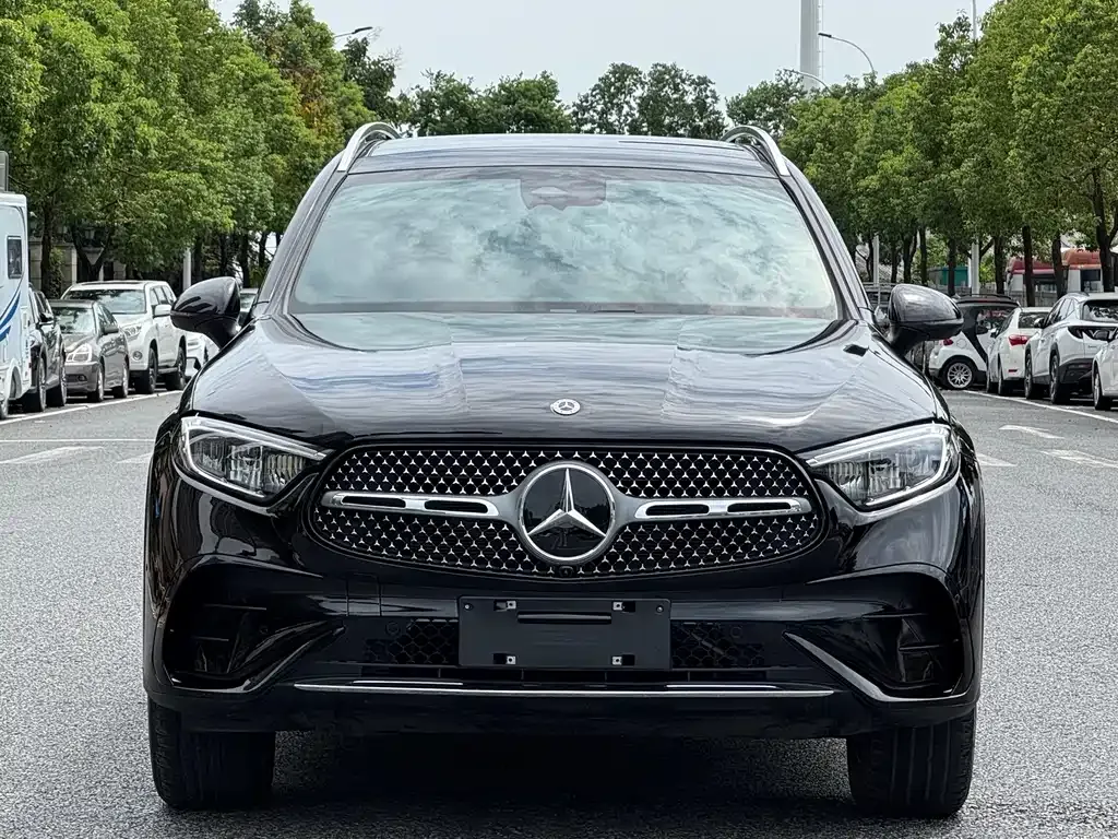 Mercedes-Benz GLC — фото 6