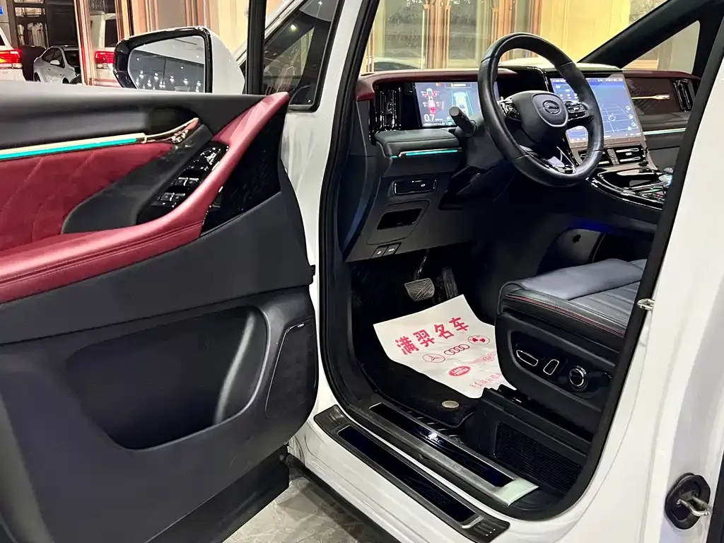 GAC Motor Trumpchi M8 — фото 9