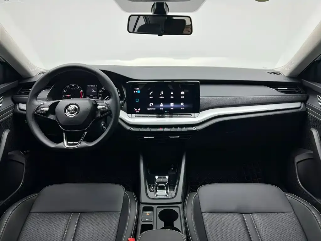 Skoda Octavia — фото 6