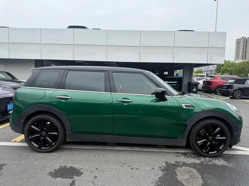 MINI Clubman — фото 5