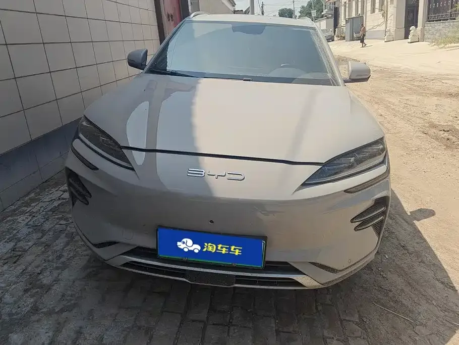 BYD PLUS New Energy — фото 6