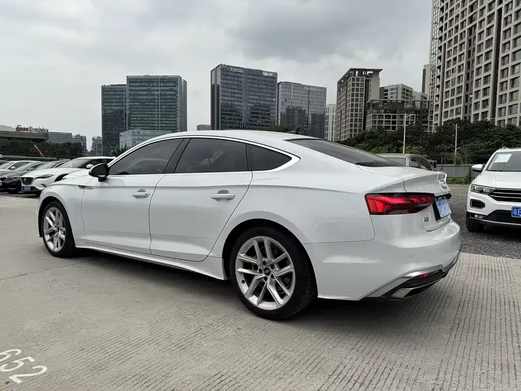 Audi A5 (Import) — фото 9