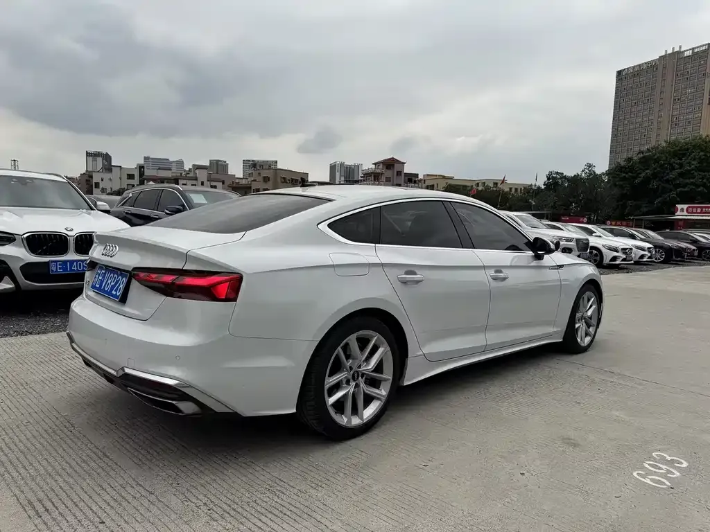 Audi A5 (Import) — фото 2