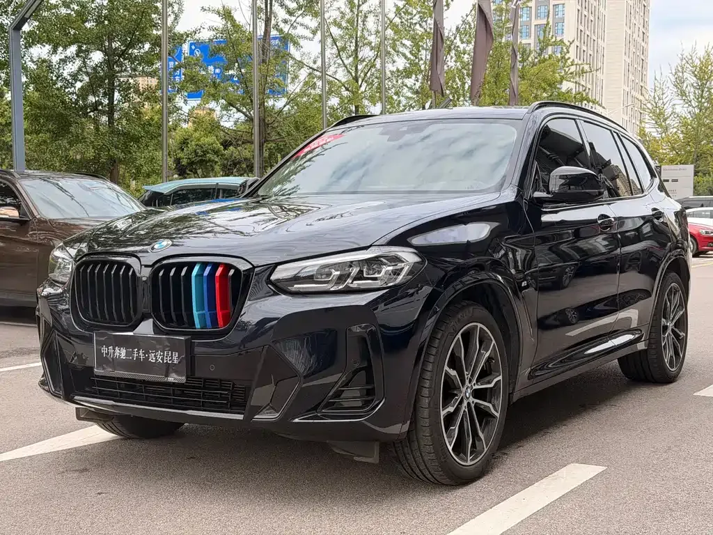 BMW X3 — фото 8