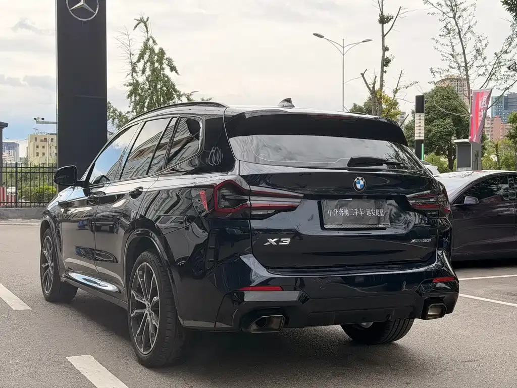 BMW X3 — фото 10