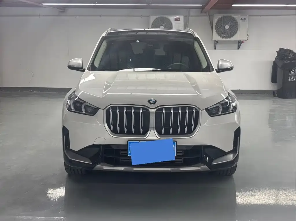 BMW X1 — фото 2