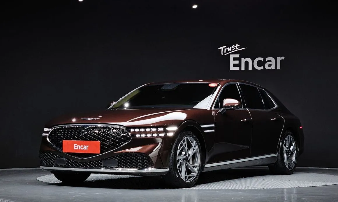Genesis G90 — фото 1
