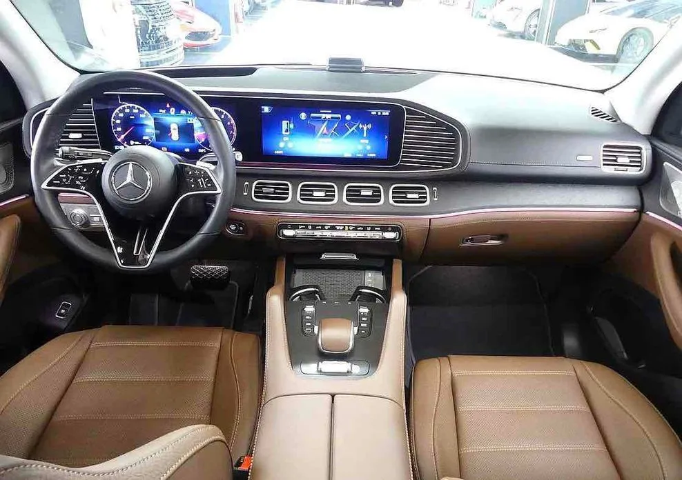 Mercedes-Benz GLE-Class — фото 6