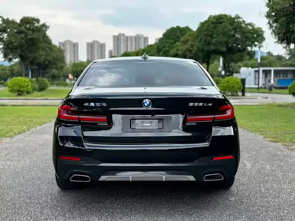 BMW 5 Series New Energy — фото 8
