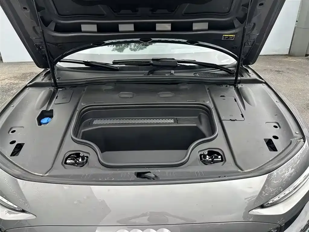 Audi 奥迪A6L e-tron — фото 6