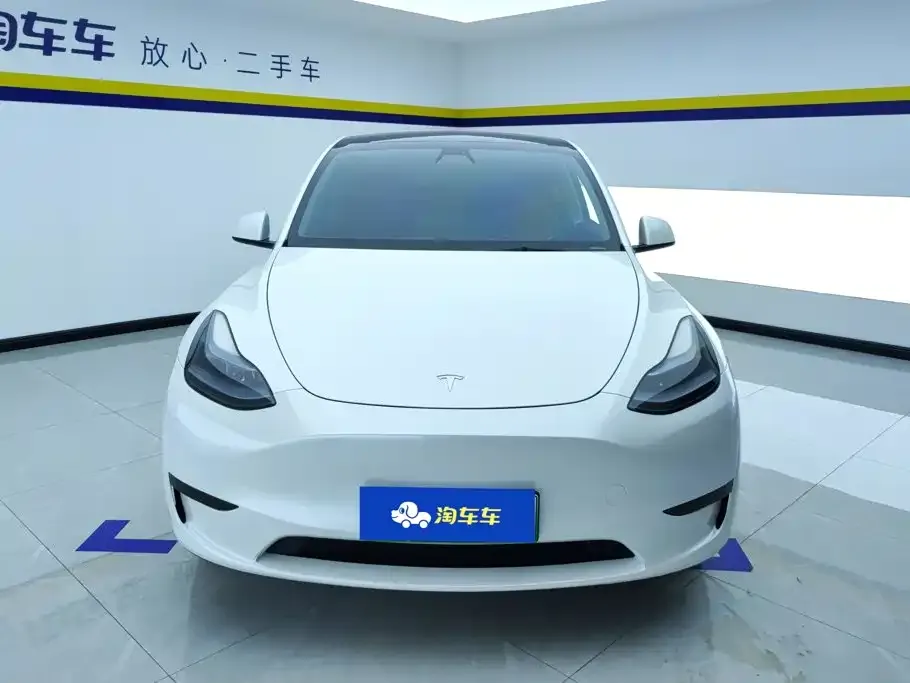 Tesla Model Y — фото 4