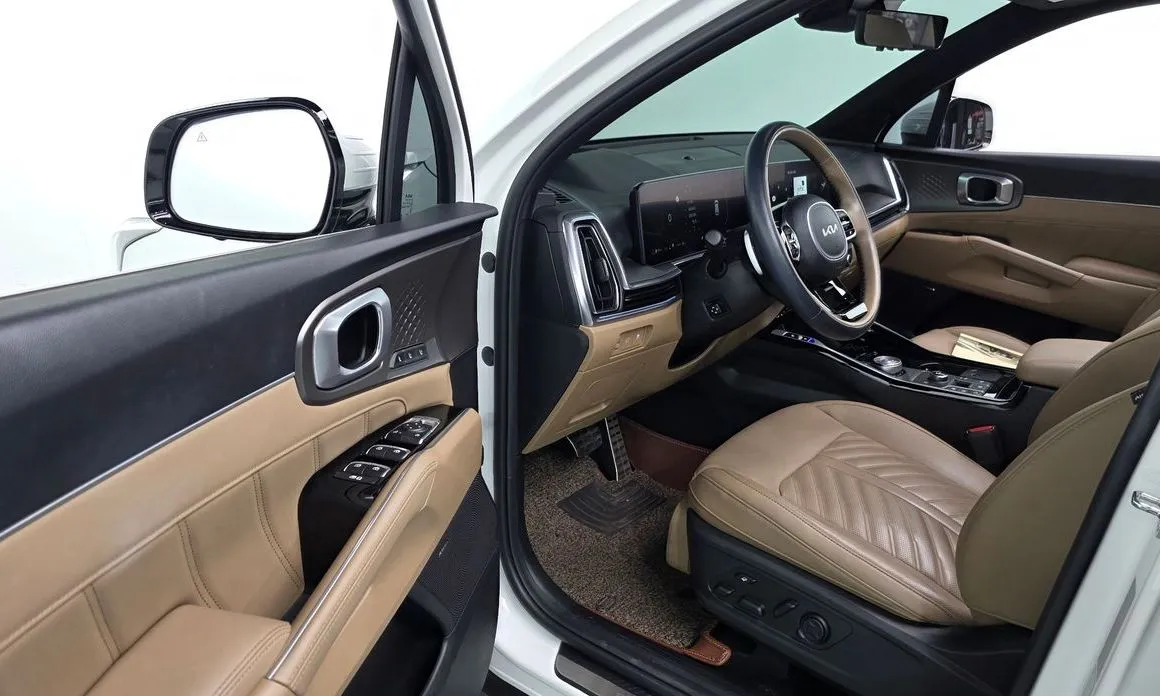 Kia Sorento — фото 6