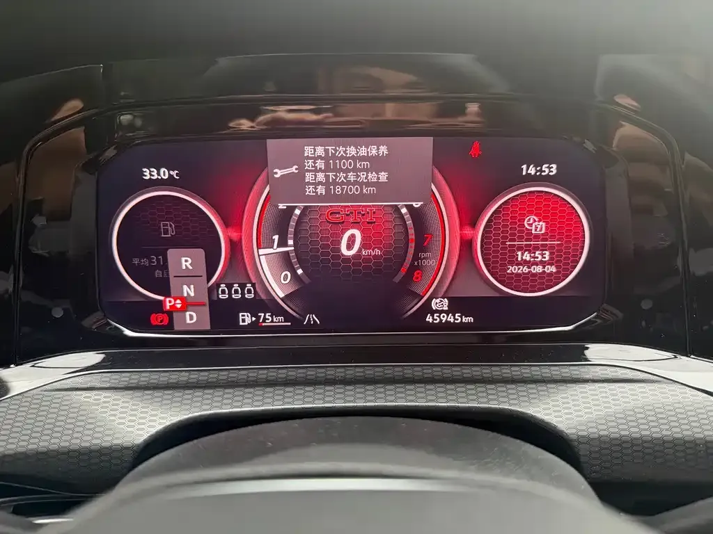 Volkswagen Golf GTI — фото 3