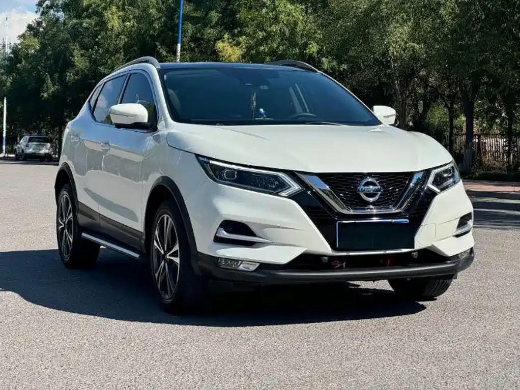 Nissan Qashqai — фото 6