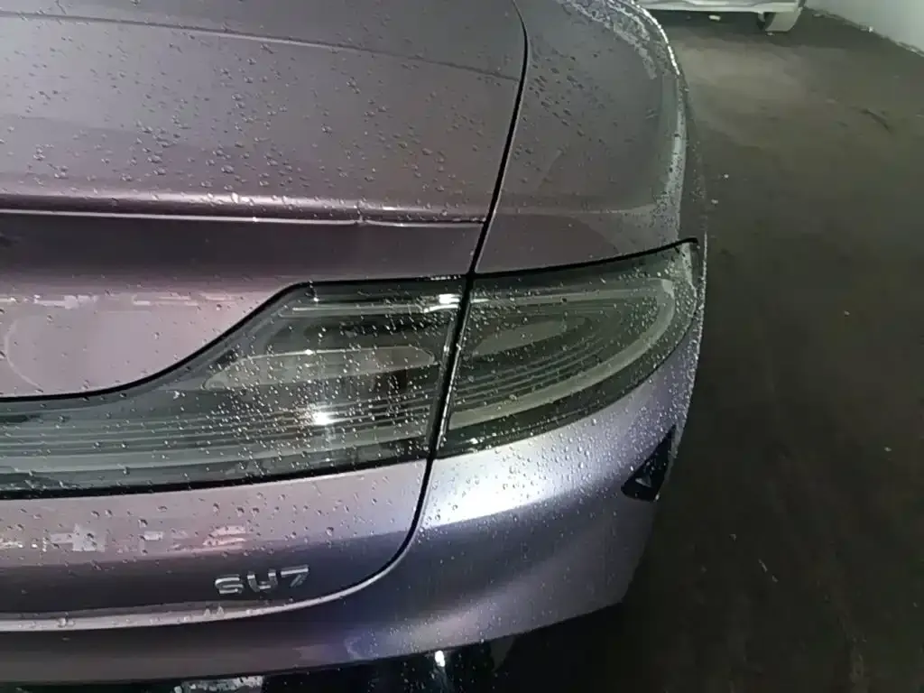 Xiaomi SU7 — фото 9