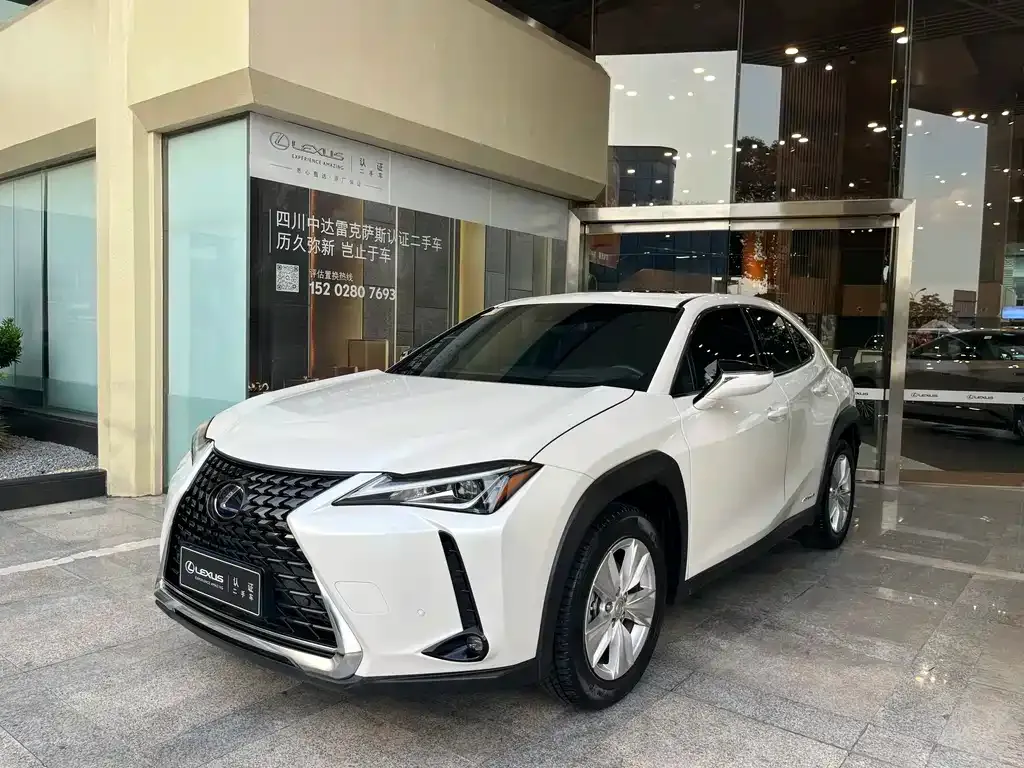 Lexus UX — фото 5
