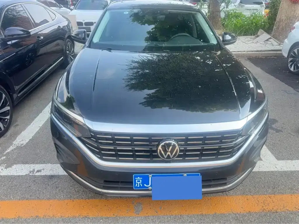 Volkswagen Passat — фото 2