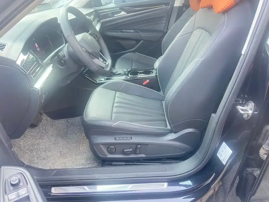 Volkswagen Passat — фото 5