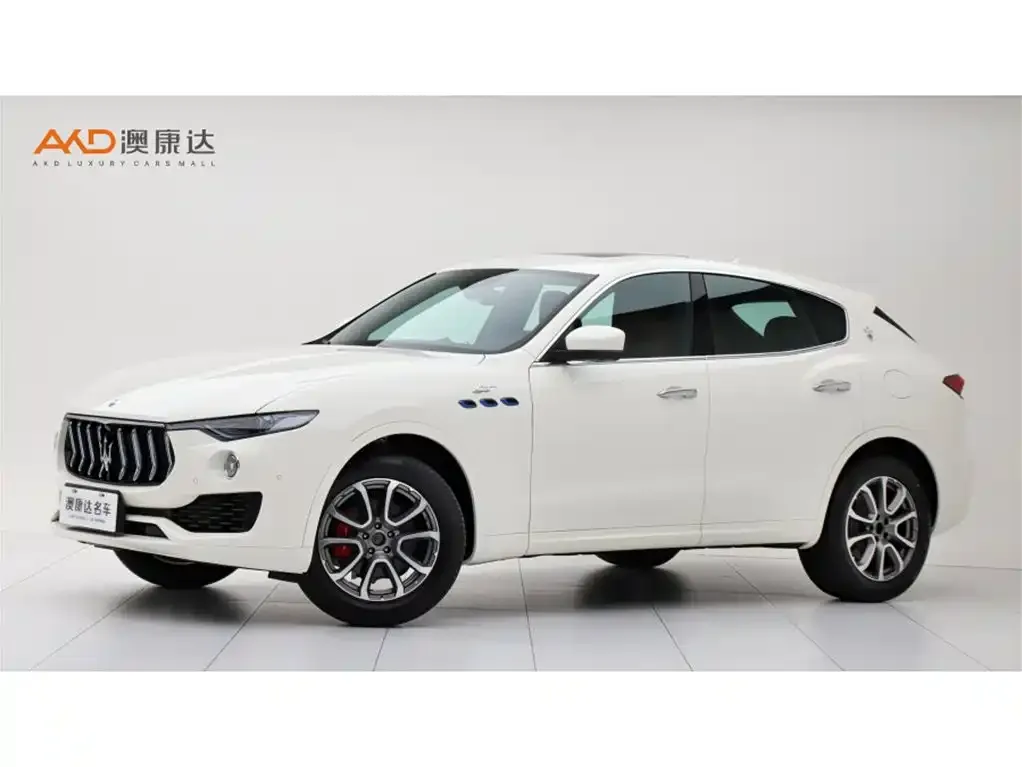 Maserati Levante — фото 1