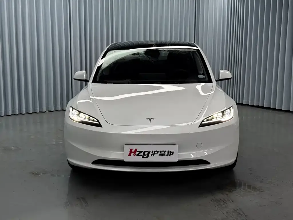 Tesla Model 3 — фото 6