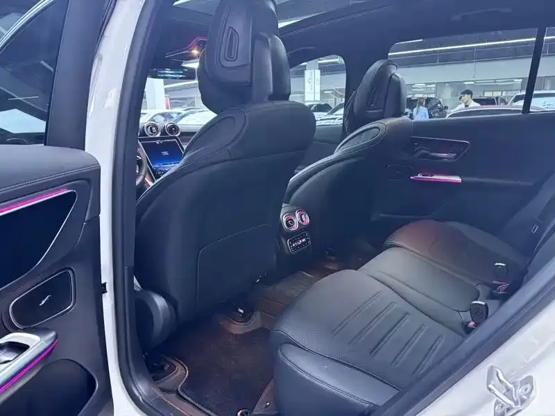 Mercedes-Benz GLC — фото 8