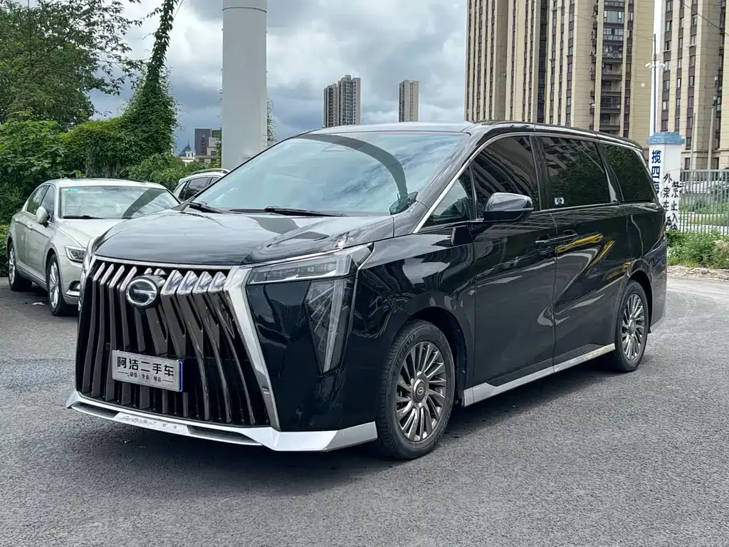 GAC Motor Trumpchi M8 — фото 1
