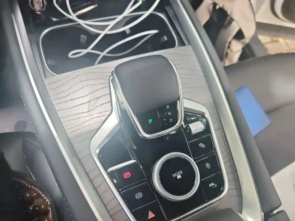 Chery Tiggo 8 PRO — фото 10