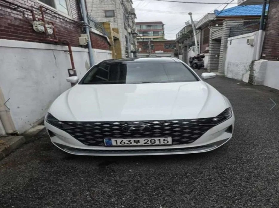Hyundai Grandeur — фото 1