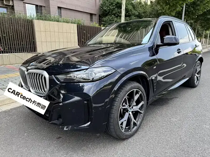 BMW X5 — фото 1