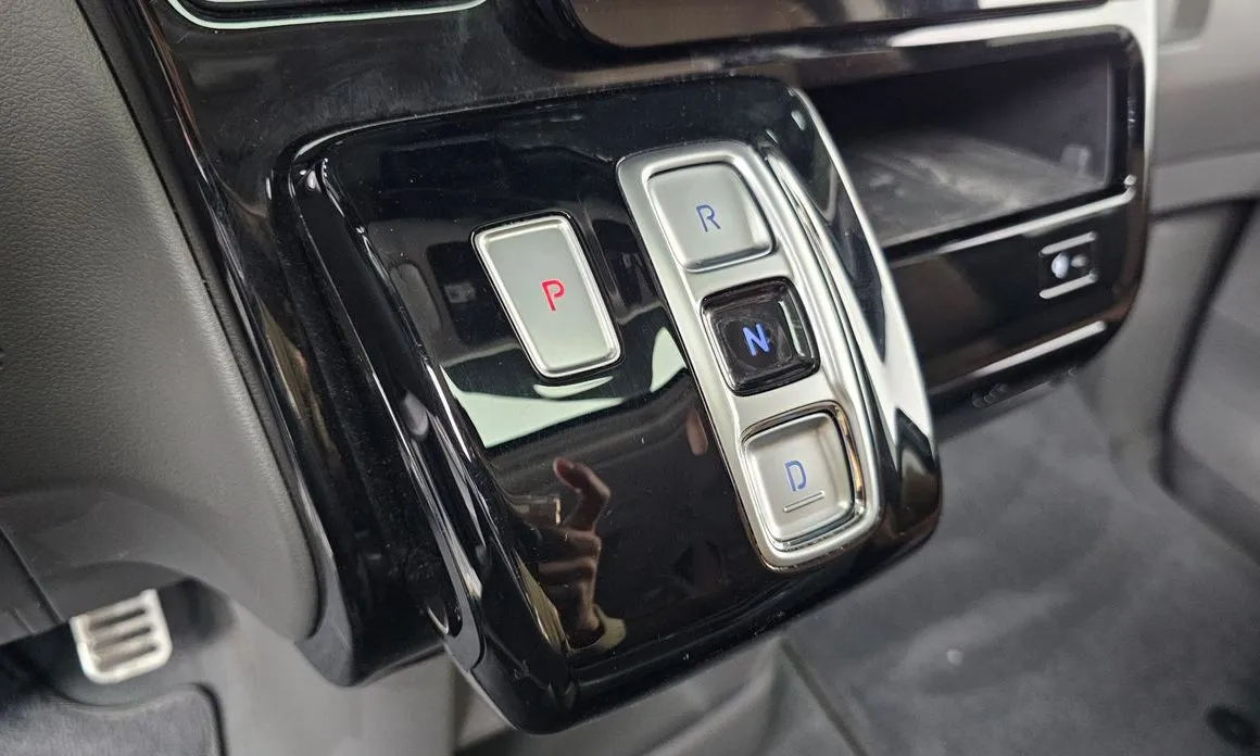 Hyundai Staria — фото 8