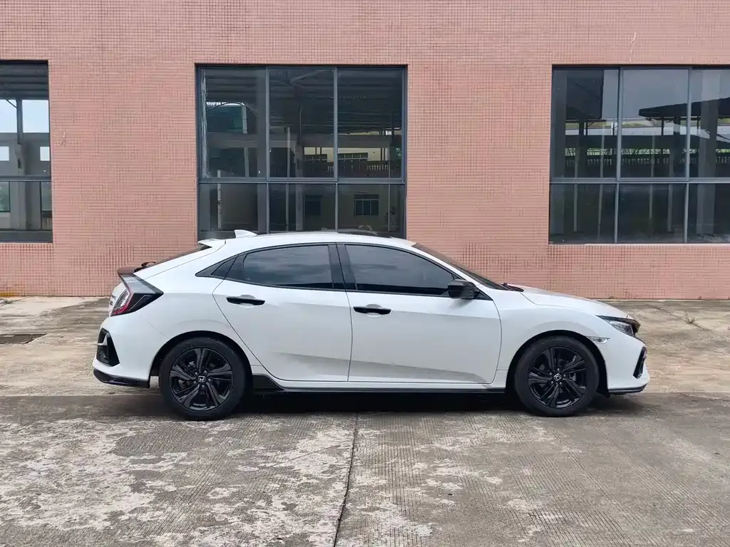 Honda Civic — фото 6