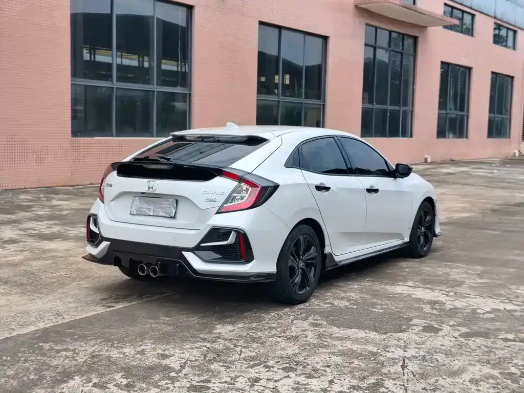 Honda Civic — фото 5