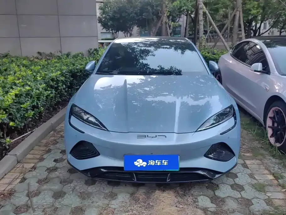 BYD Seal — фото 9
