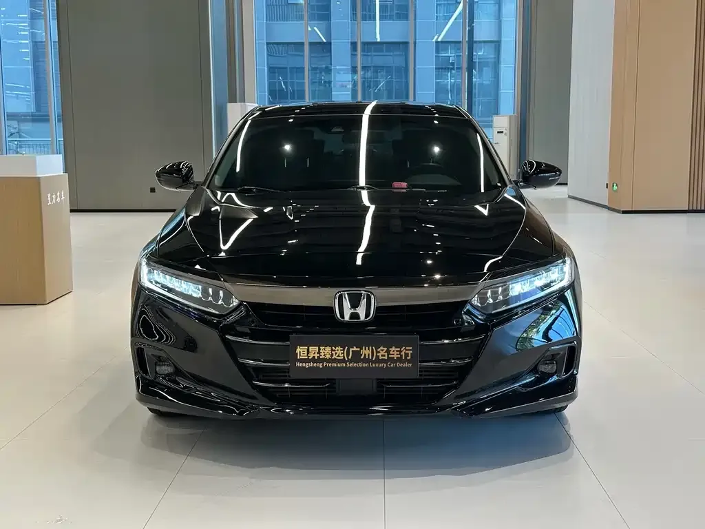 Honda Accord — фото 4