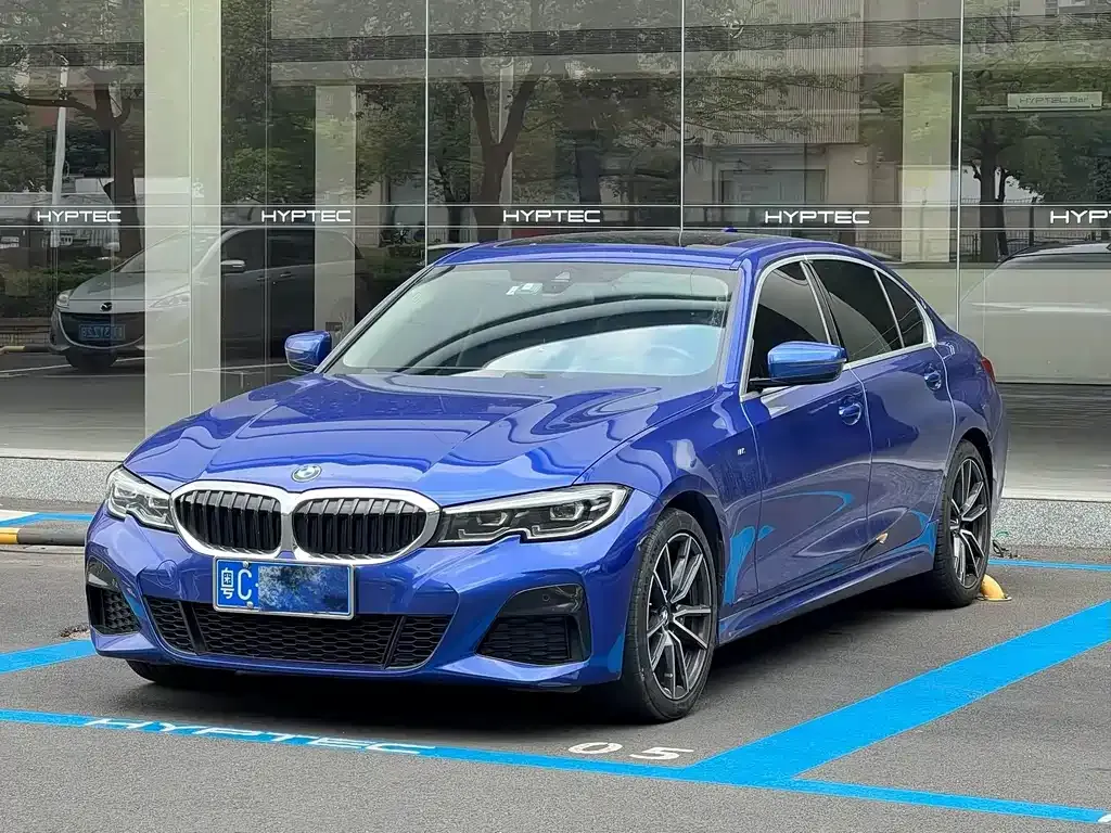BMW 3 Series — фото 1