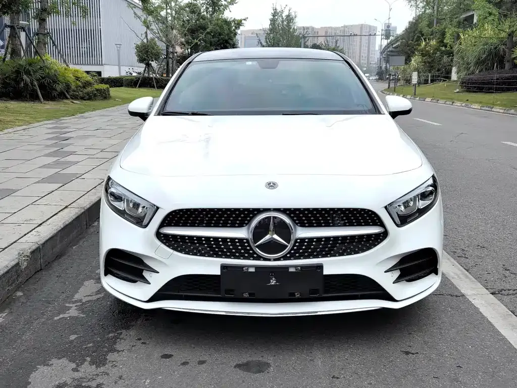 Mercedes-Benz A-Class — фото 6
