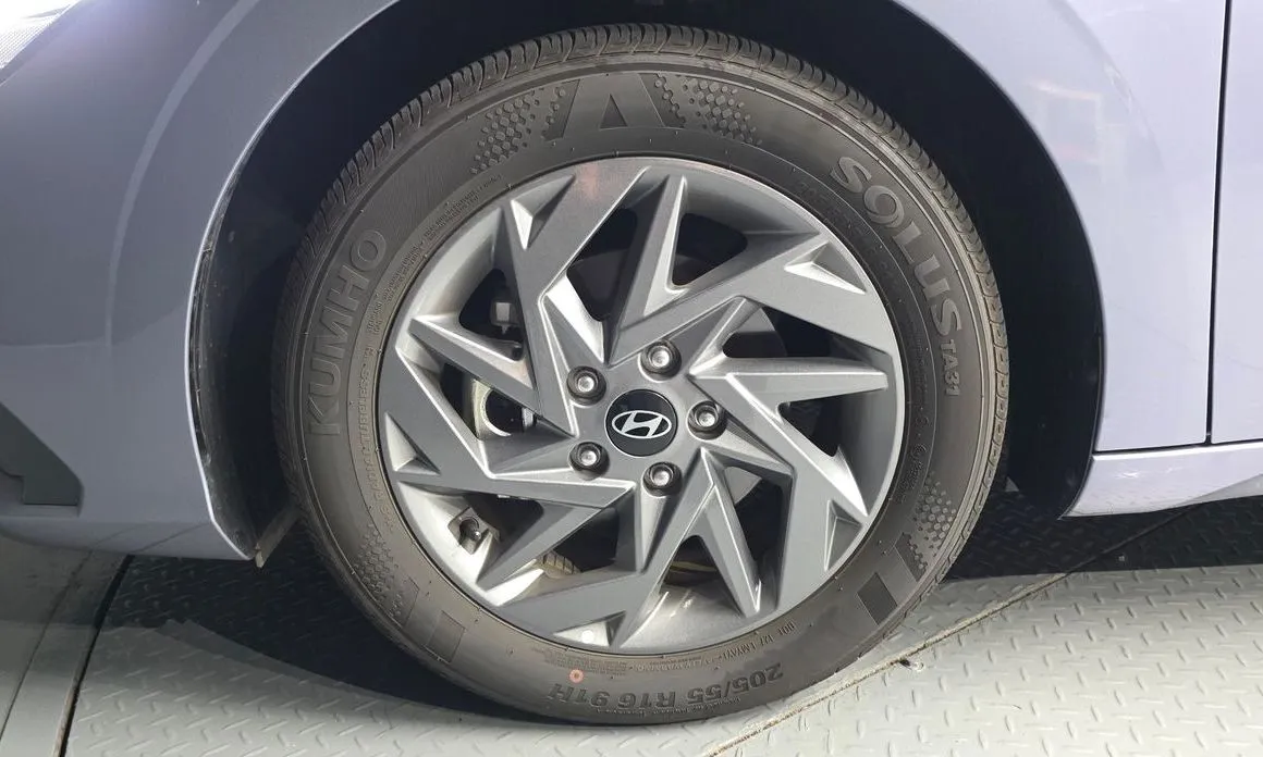 Hyundai AVANTE — фото 7