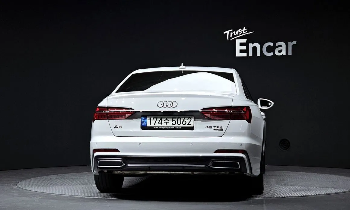 Audi A6 — фото 8