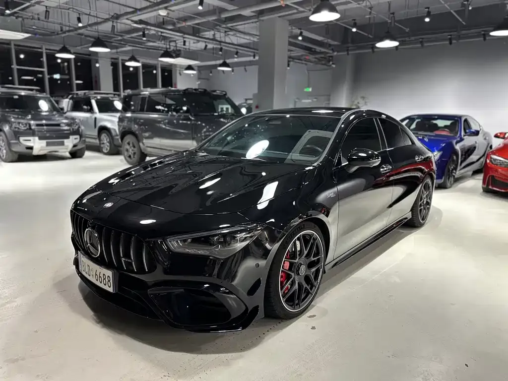 Mercedes-Benz CLA AMG — фото 1
