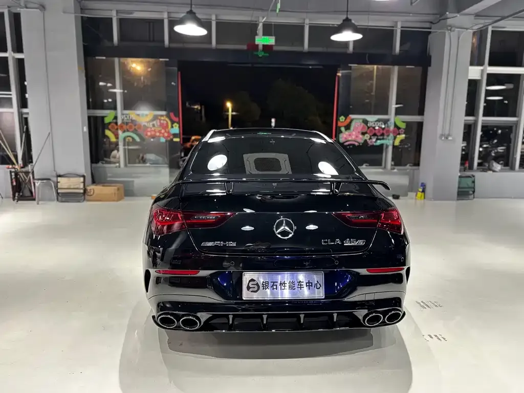 Mercedes-Benz CLA AMG — фото 10