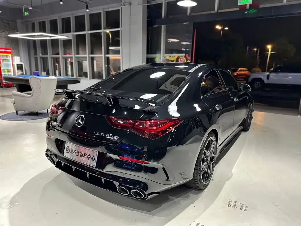 Mercedes-Benz CLA AMG — фото 7