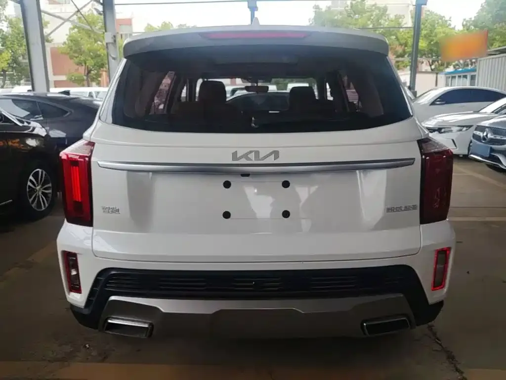 Kia Sportage — фото 8