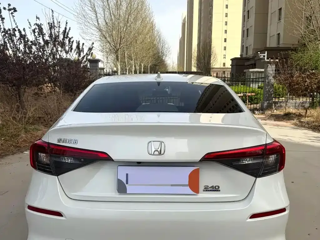 Honda Civic — фото 8