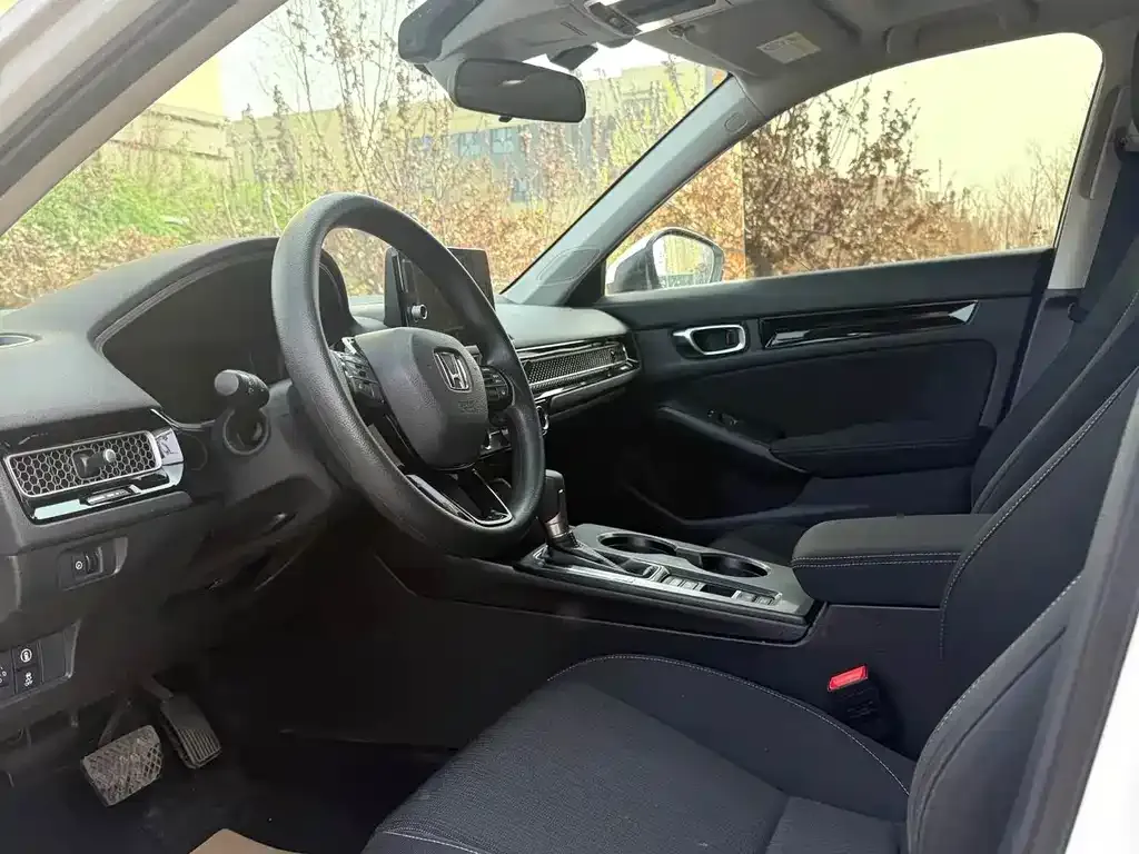 Honda Civic — фото 4