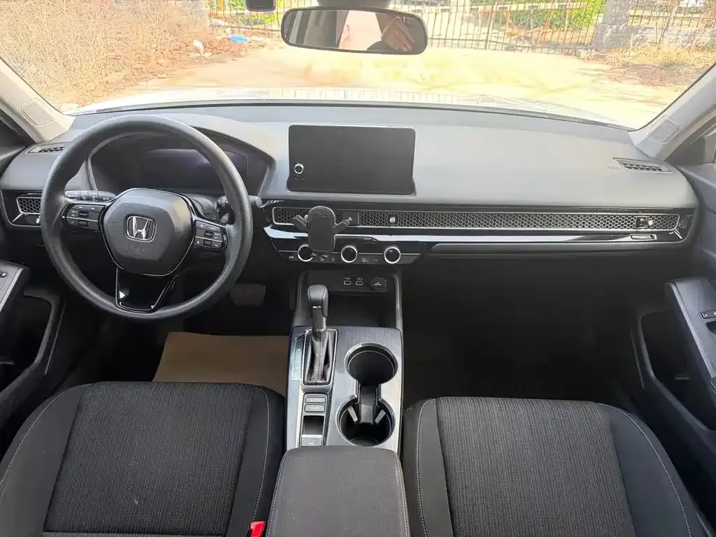 Honda Civic — фото 5