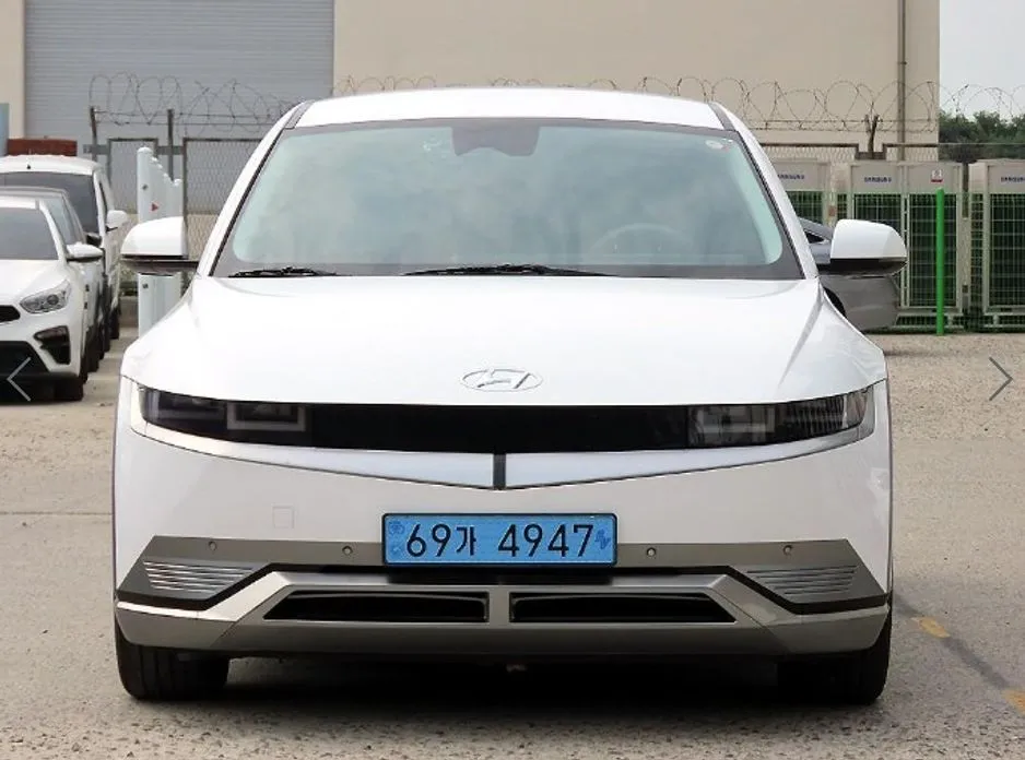 Hyundai Ioniq5 — фото 1