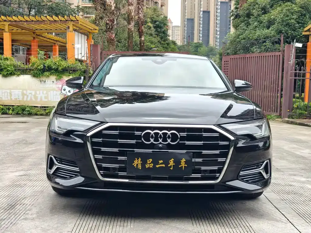 Audi A6L — фото 9